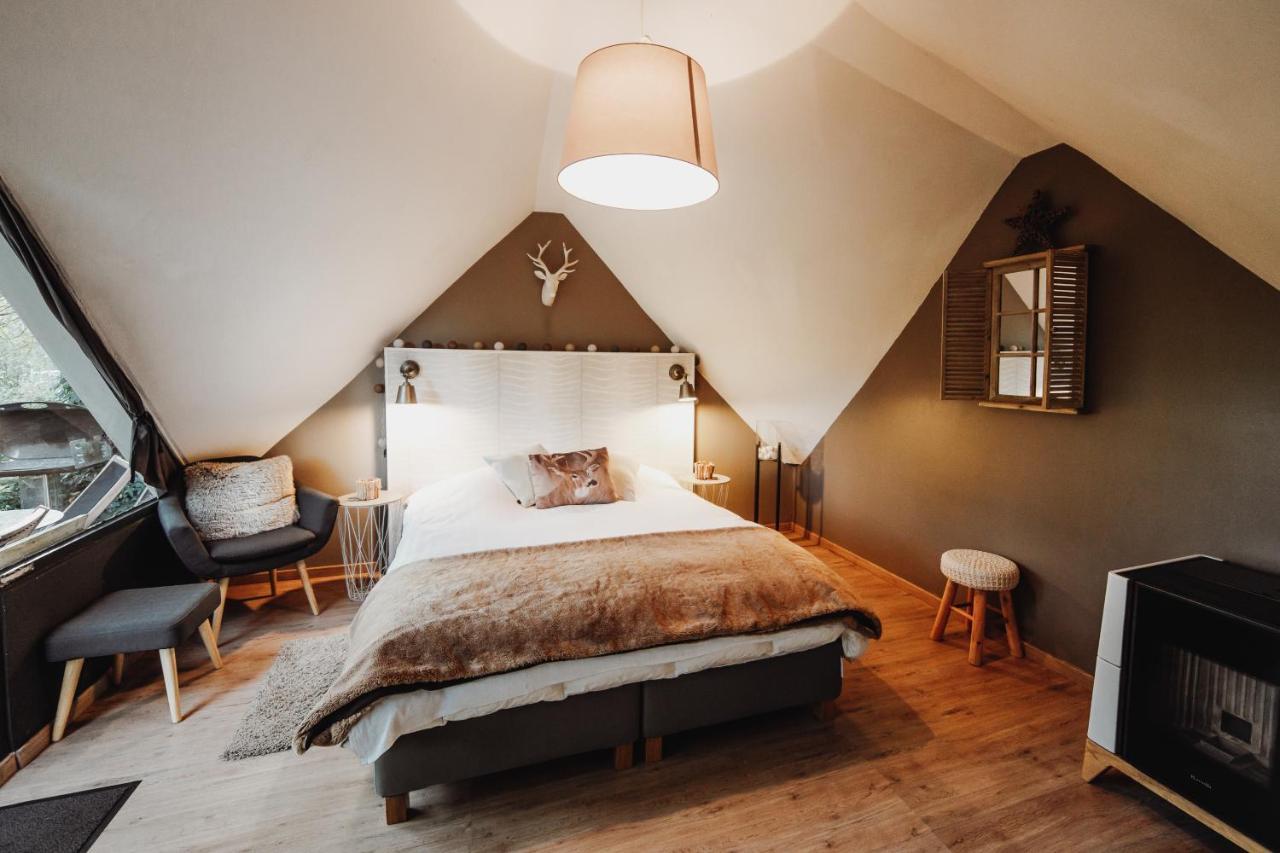 Chalet Scandinave Avec Sauna Ir - In The Woods Gesves Exterior foto
