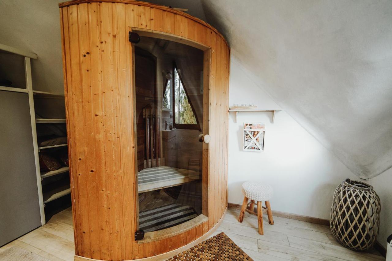 Chalet Scandinave Avec Sauna Ir - In The Woods Gesves Exterior foto